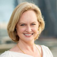 Courtney Fingar – SMALL-8 (1)